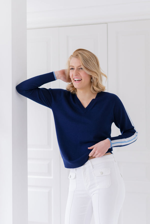 Ladies V jumper in French navy, blue & silver